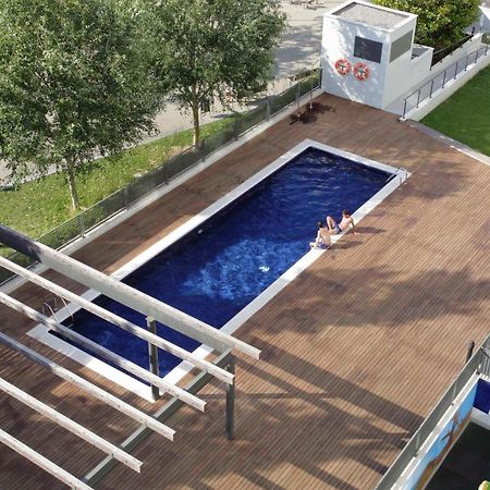 1217 - Pool And Beach Nice Apartment II Барселона Экстерьер фото